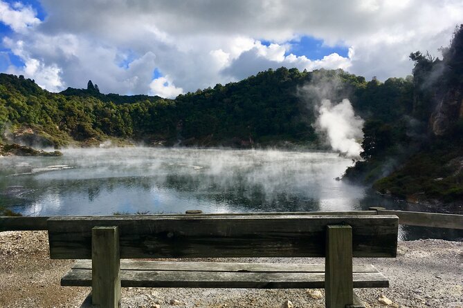 Volcanic Rotorua Day Trip from Auckland - Walking through Waimangu Volcanic Valley
