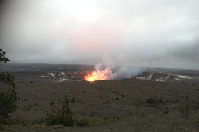 Volcano Adventure - Search the Most Recent Active Volcano from Kona - A Kona pickup followed by a very long island crossing