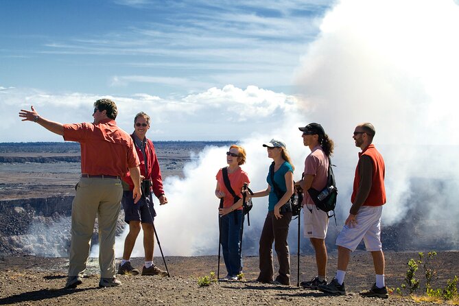 Volcano, Chocolate and Waterfalls of the Big Island - What the guides add to the experience