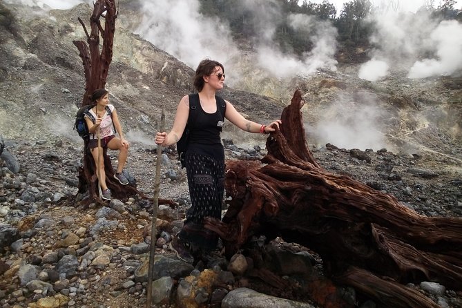 volcano hike and jungle trekking adventure - Key points before you book