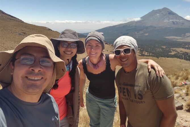 Volcano Hiking Tour from Puebla - What to wear and bring for the mountain
