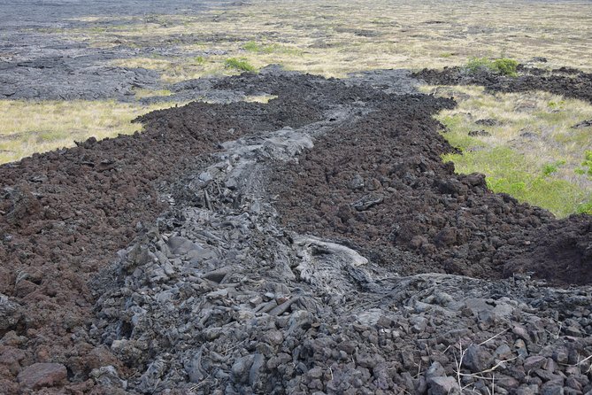 Volcano National Park Adventure from Waikoloa - Punaluʻu Black Sand Beach: a powerful opening