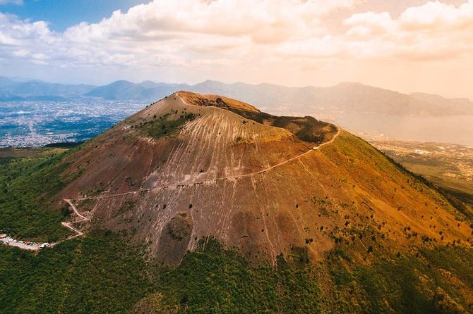 Volcano & Ruins: visit Mt. Vesuvius, Herculaneum and Pompeii tour - Why this Naples day trip works