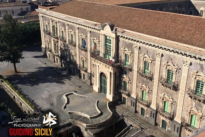 WalkingTour CATANIA - discovering the city of lava with a licensed guide - Palazzo degli Elefanti and the city’s civic center