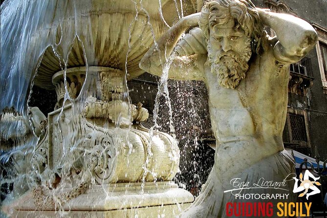 WalkingTour CATANIA - discovering the city of lava with a licensed guide - Piazza Università and student life