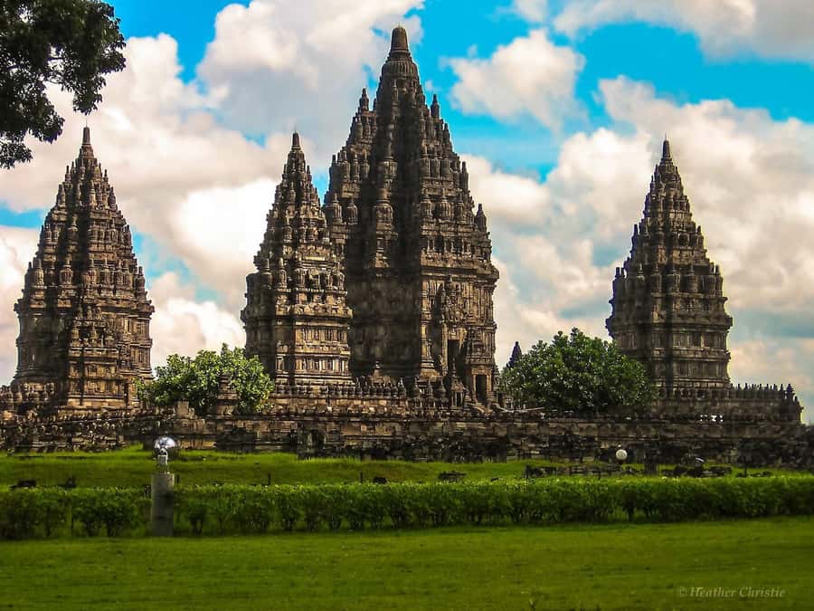 yogyakarta: Borobudur sunrise, Merapi volcano & Prambanan - The long-day question: pace, comfort, and weather