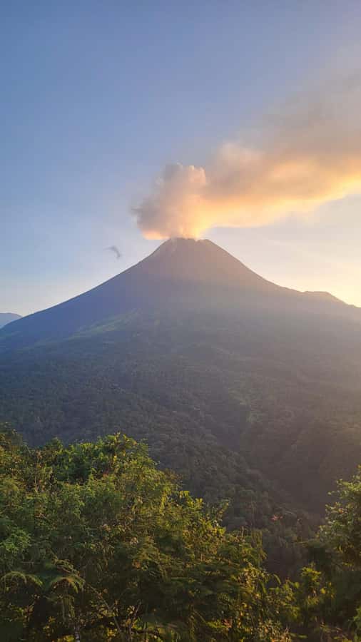Yogyakarta Volcano: Mount Merapi on Hilltop (Lava View) - Waiting for clouds to move
